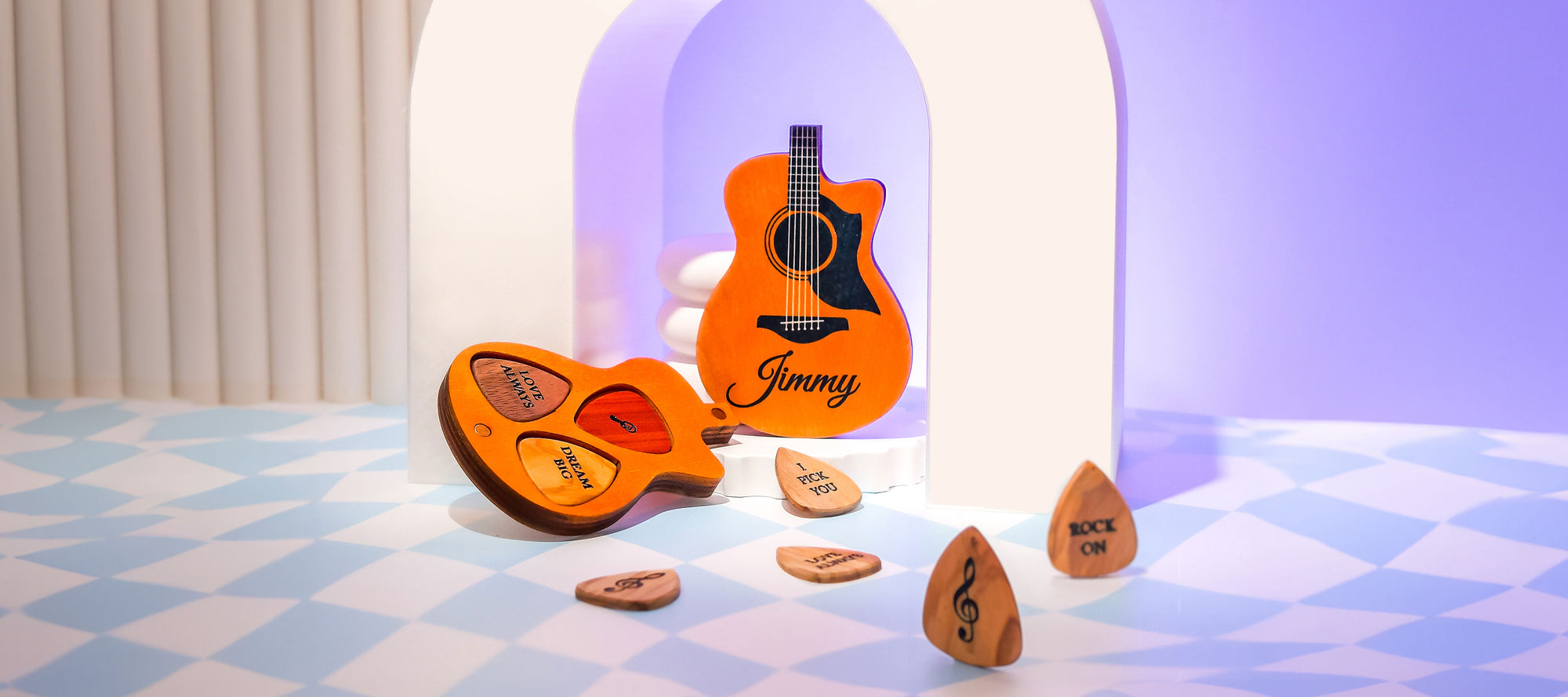 What to Know About Personalised Guitar Picks