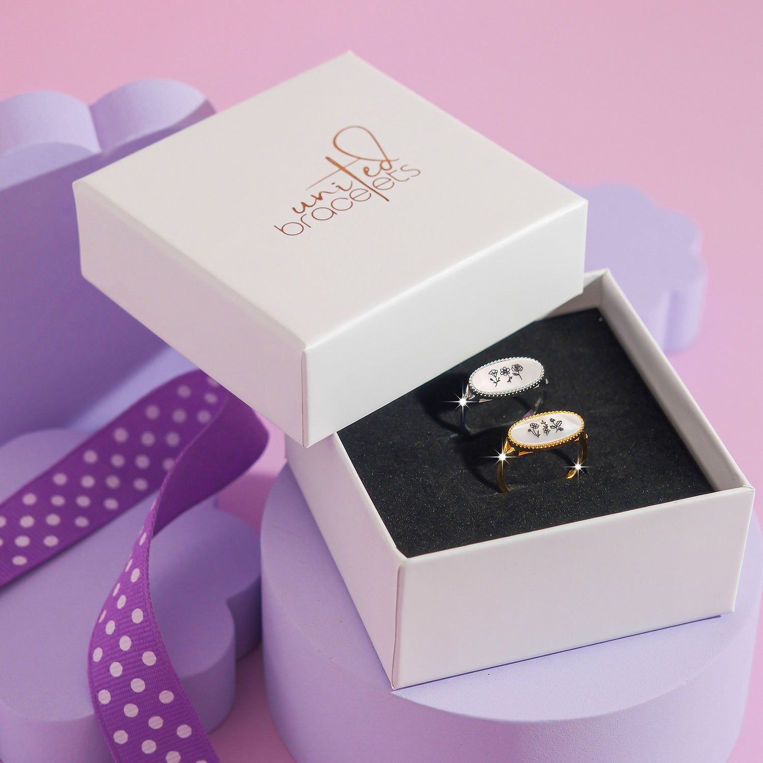 Personalised Gifts - Necklaces, Bracelets &amp; More | United Bracelets
