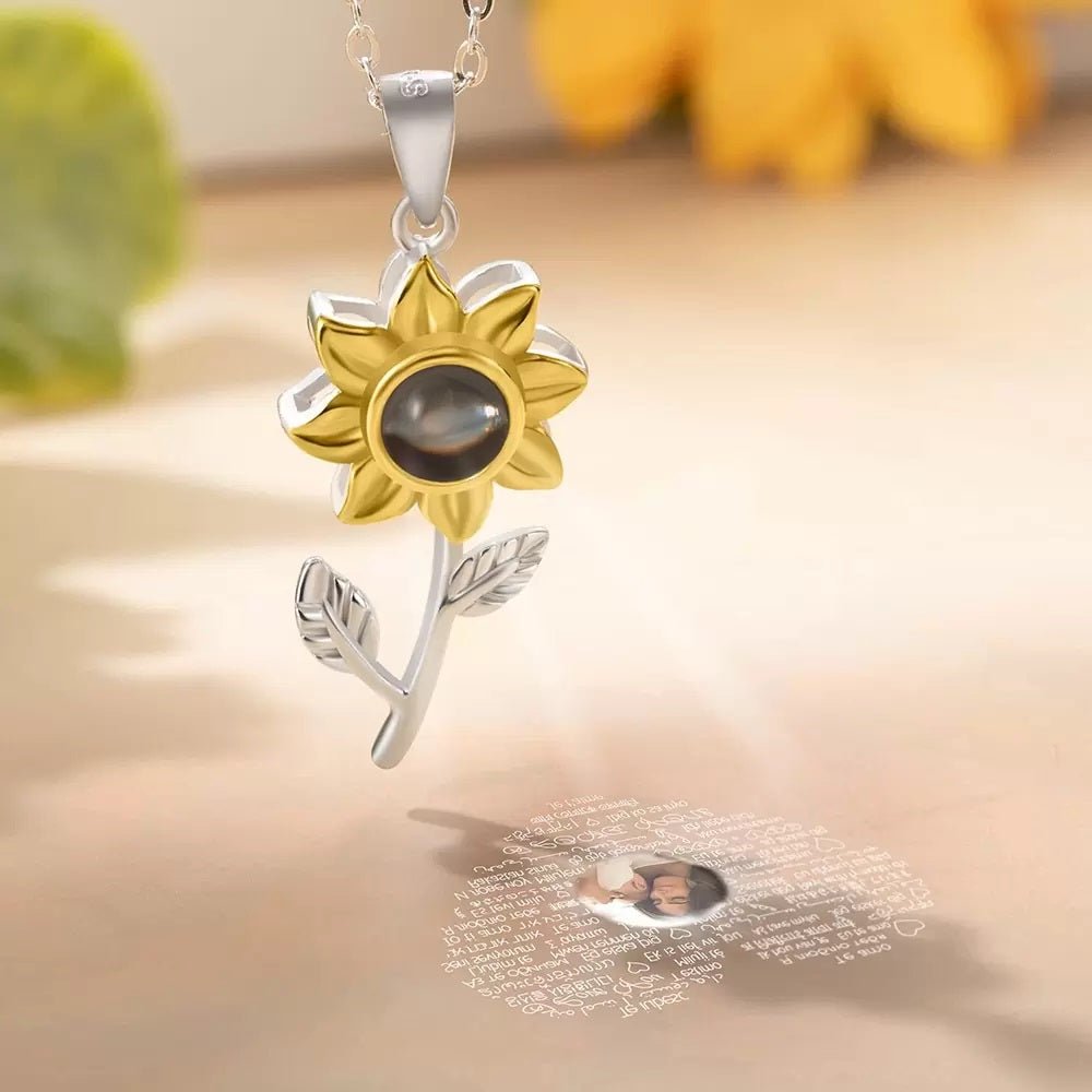 Sunflower Projection Necklace - United Bracelets